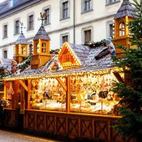 Traditional christmas market in the historic center of Nuremberg © Irina Schmidt - stock.adobe.com