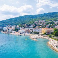 Seaside of Croatian town Opatija © dudlajzov - stock.adobe.com