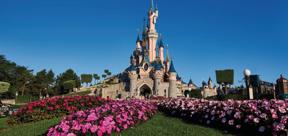 Schloss, Fantasy-Land Disneyland Resort Paris © Disney