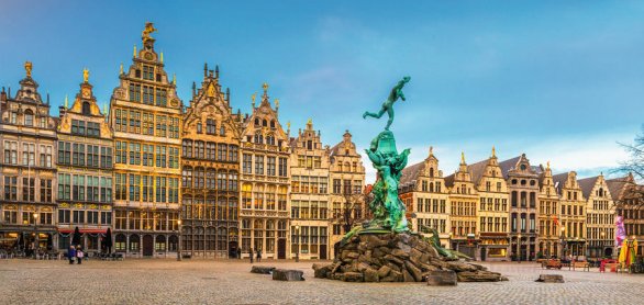 Antwerp, Belgium Cityscape © SeanPavonePhoto - stock.adobe.co