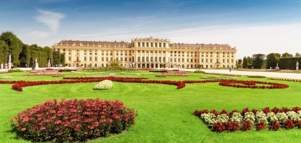 20 July 2019, Vienna, Austria: Schonbrunn Baroque palace complex © EdNurg - stock.adobe.com
