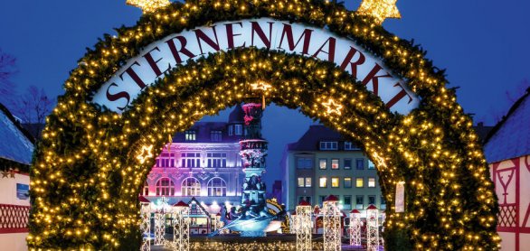 Sternenmarkt (engl. Star market) in Koblenz, Germany. The Star m © EKH-Pictures - stock.adobe.com