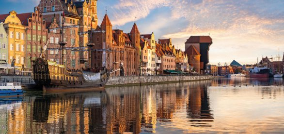 Cityscape of Gdansk in Poland © Mike Mareen - stock.adobe.com